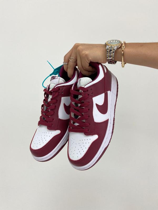 Nike Dunk Low Bordo