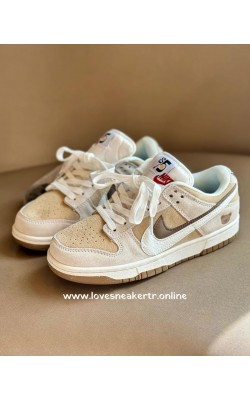 Nike Dunk Swoosh