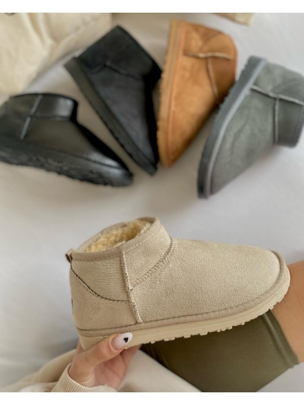 UGG Mini Bej