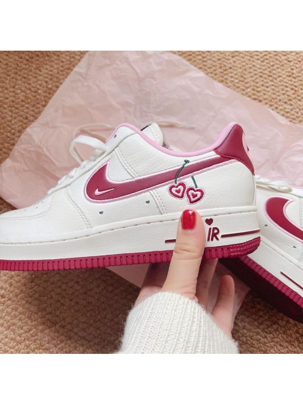 Nike Air Force Valentine