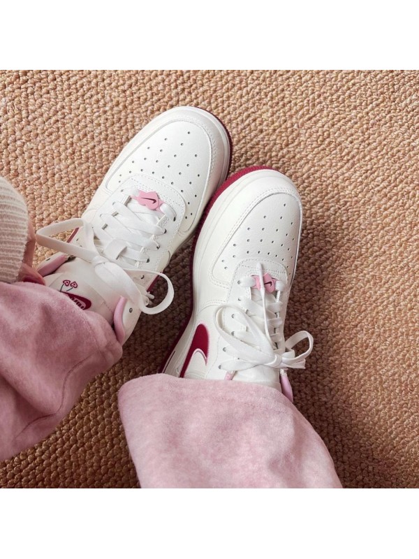 Nike Air Force Valentine