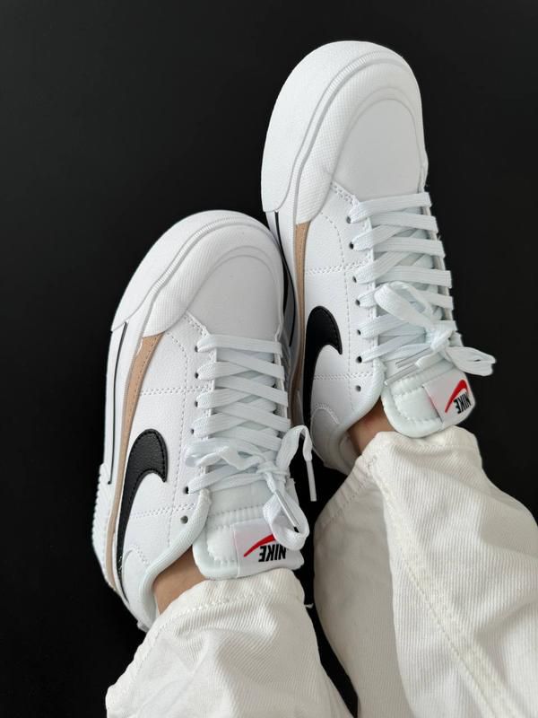 Nike Court Legacy Lift