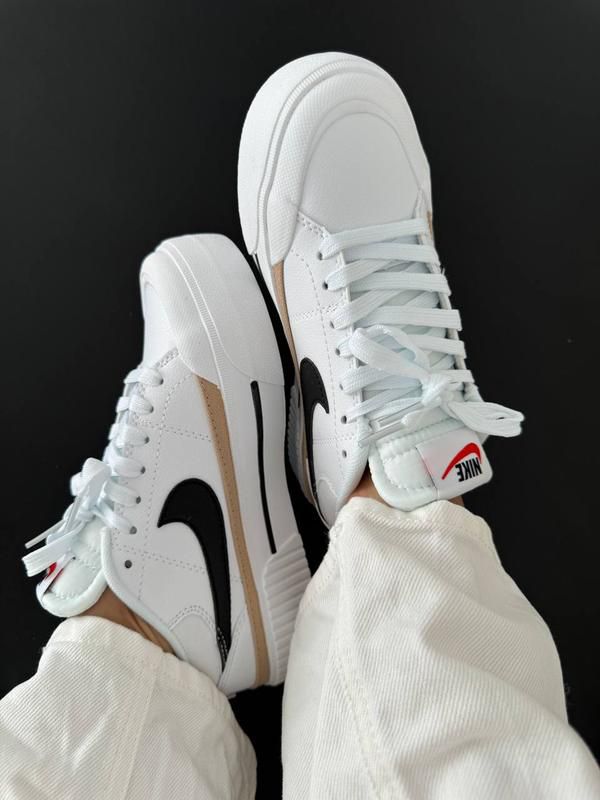 Nike Court Legacy Lift